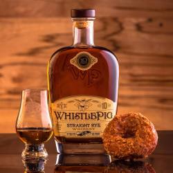 whiskyanddonuts:  WHISTLE PIG 10 RYE | BANANA WALNUT.  What a tremendous whiskey we have here! #whistlepig #distillery has given the #rye game a run for its money! Aged 10 years in a #bourbon #cask, this #vermont slash #Canadian #bosshog is rich with