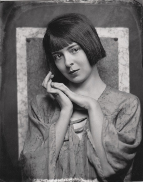 wehadfacesthen:Colleen Moore, 1925