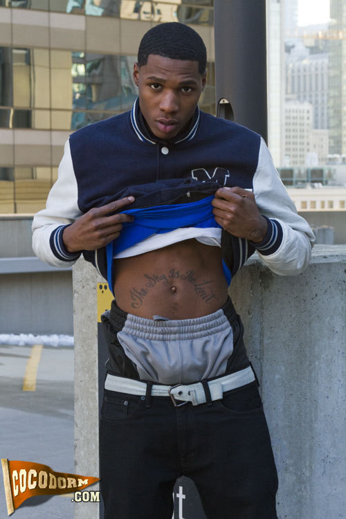 letsspillsometea2:  yoo i cant is this you @lcorn13 Leon Lance  photo set 1