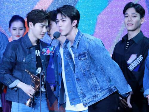 fy-sehunoh: 160409 Sehun - Top Chinese Music Awards &gt; more on our Facebook page ( www