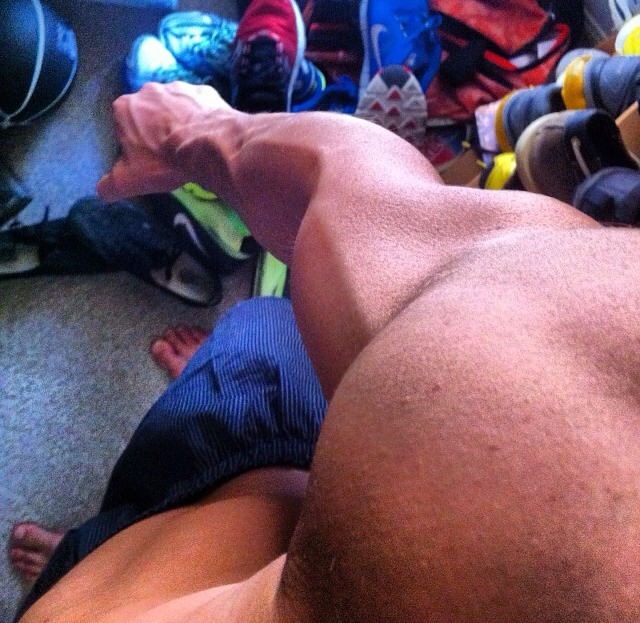 male-glories:  MALE GLORIES: COCK &amp; BODIES 