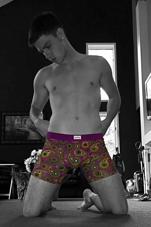kypornstash:  michaele7:  Wonder if I have an underwear modeling career in the future?  @maxcorday w