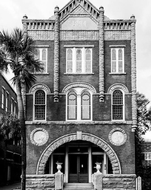 This gorgeous building on Meeting Street in Charleston started in 1894 as a funeral home. Now people