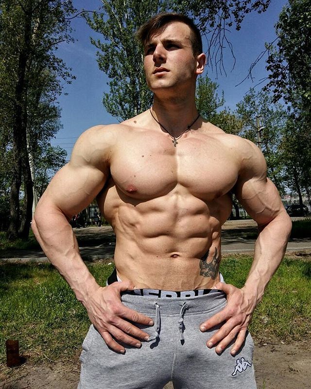   Евгений Михайленко ( @eugene_aesthetics_official )