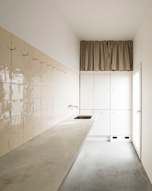 31art: Galeria de Casa em Alfama / Matos Gameiro Architects - 16