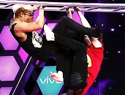 0488:  donghae and henry acting like total boyfriends on happy camp.        