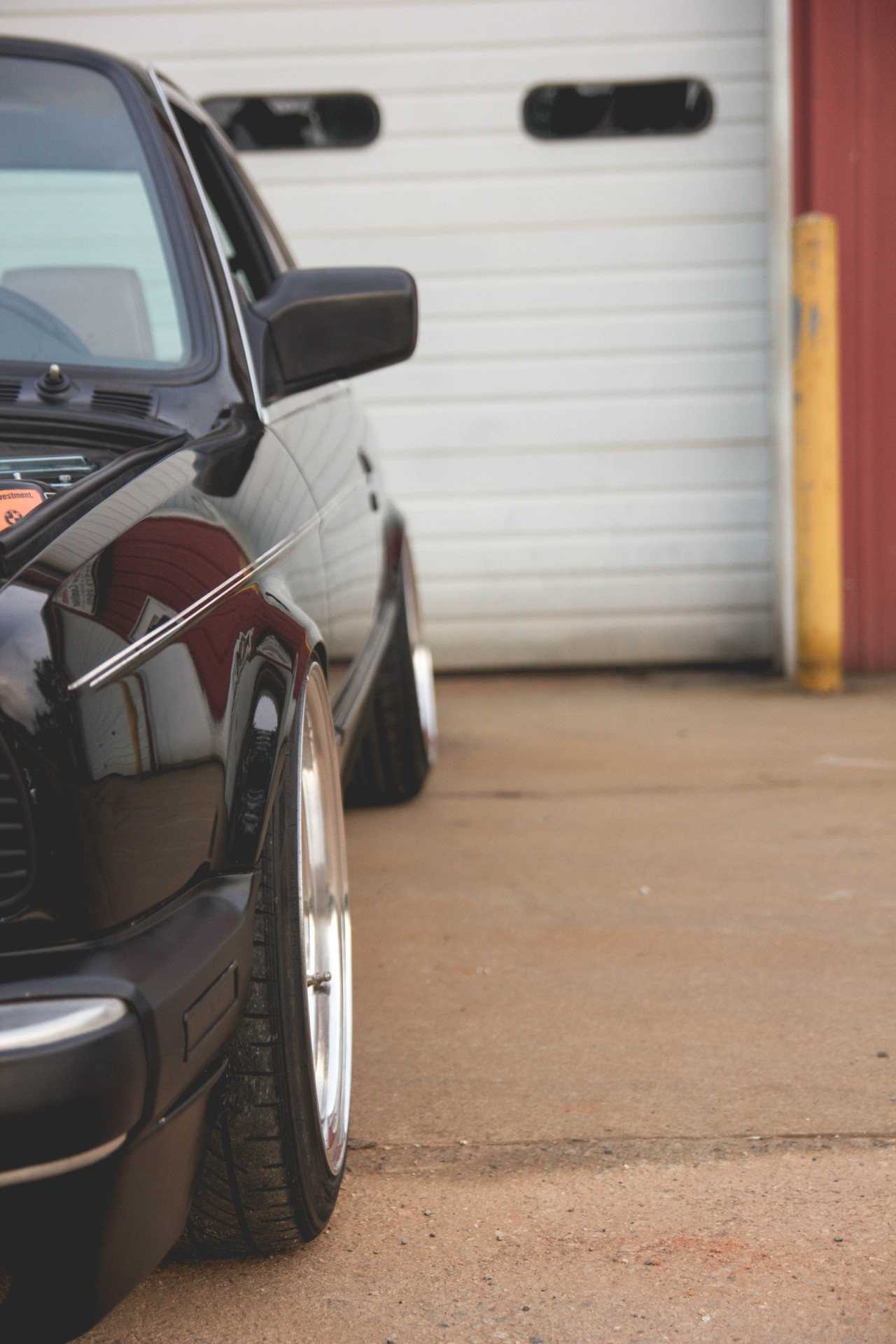 onlydillon:  Bagged BMW e30       Photo by: Dillon Makar   Instagram: @dillonmakar