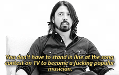rockandfloyd:  ledhead93:  Mr. Grohl brakes it down for us.  Thank you Dave 