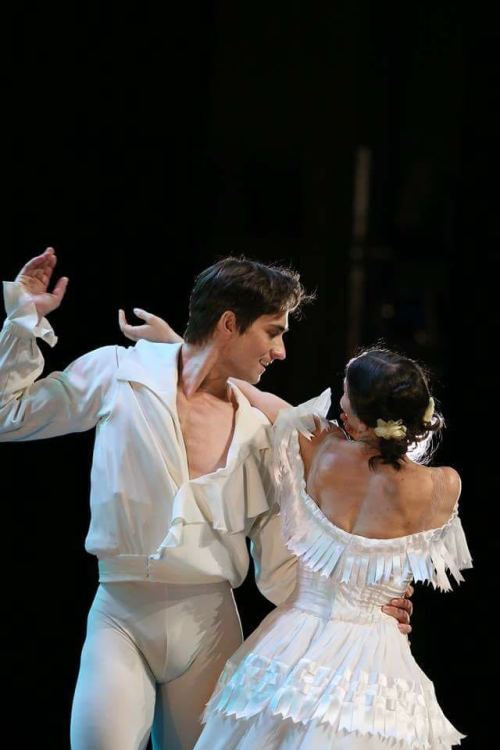 strechanadi: Alina Cojocaru, Friedemann Vogel Marguerite and Armand photo: Sila Avvakum