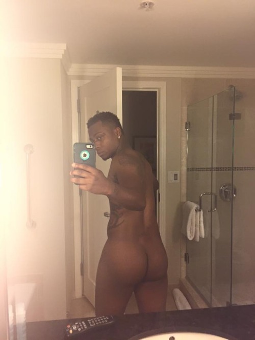 munitydicks:DANDRE FROM CHICAGO 