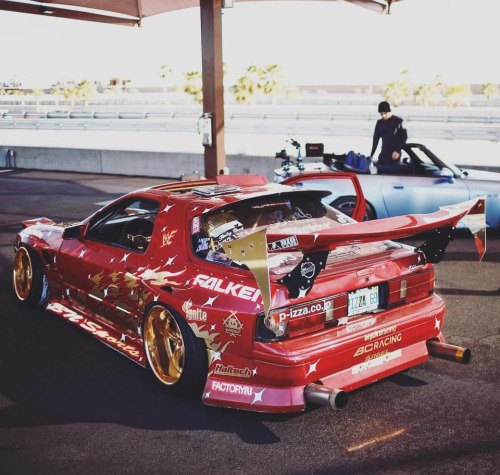 Untouchvbles:  Mazda Rx-7 (Fc)