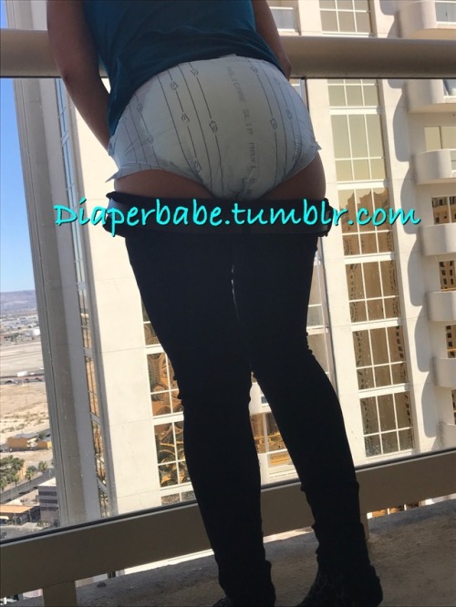 diaperbabe:  Blue Monday not so blue 