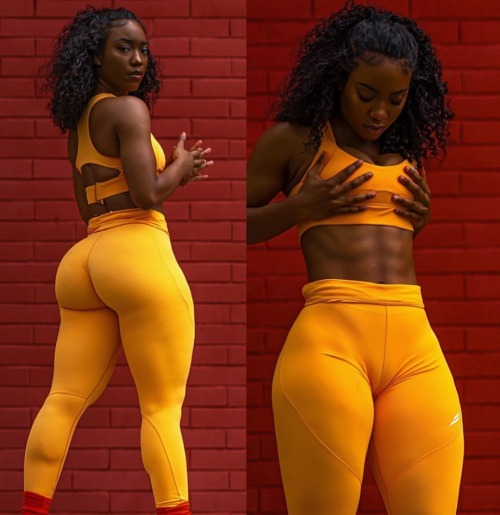 Sex princejazziedad:DeliciouslySexy. Curvy. Dark-skinned. pictures