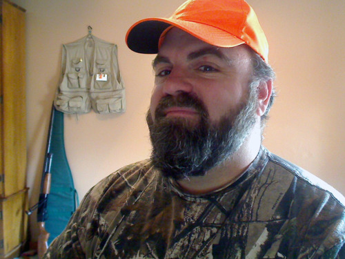 foxbear:  bearmccrosky:  Everyone else is doing the whole “2013 Year In Selfies” bit - so here you go.  Hell, yeah.
