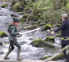 thesonicscrew:  superwhollock:   12th Doctor fighting with a spoon [1] [x]  haha