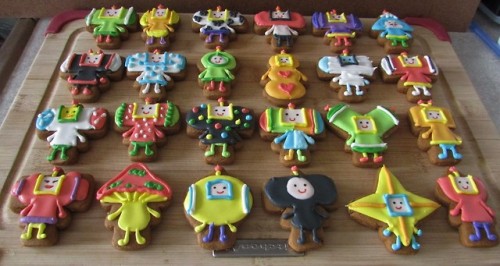 Christmas is for family and cookies! so what better was to celebrate with katamari cookies with all 