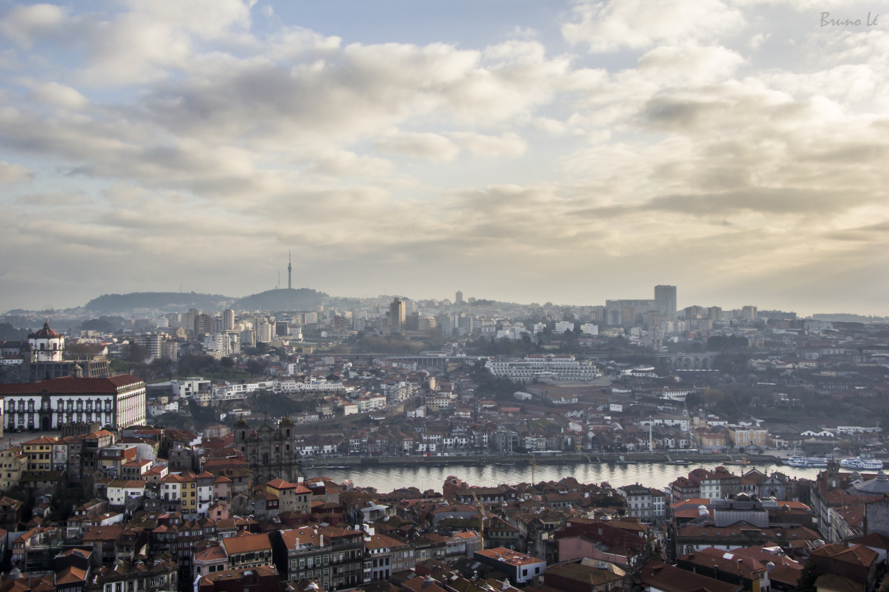 thisismyamazing:  Porto, Portugal Facebook page: https://www.facebook.com/BrunoLe.Photography