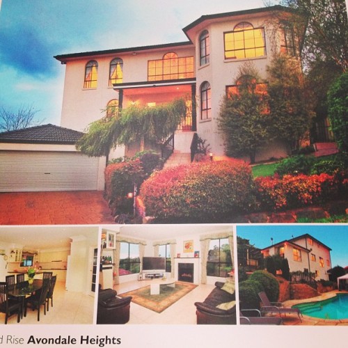 kimmismiles:  Found an advert from the house I grew up in, back when we were selling it before moving into the CBD. #memories 💕