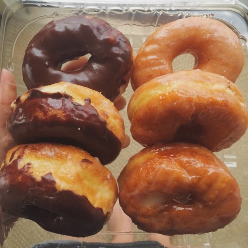 carolinewellborn:Back to basics 🍩🍩🍩🍩🍩