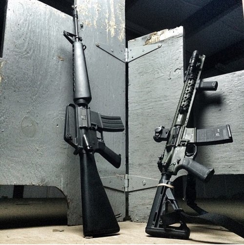 who-loves-guns-i-love-guns:Old school and new school #m16a1 #ar15 @warsport #556 #pewpewlife #igmili