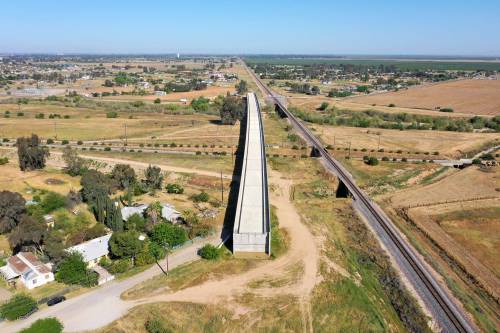 this isn't happiness. The road to nowhere (@CaHSRA) The road to nowhere (@CaHSRA)