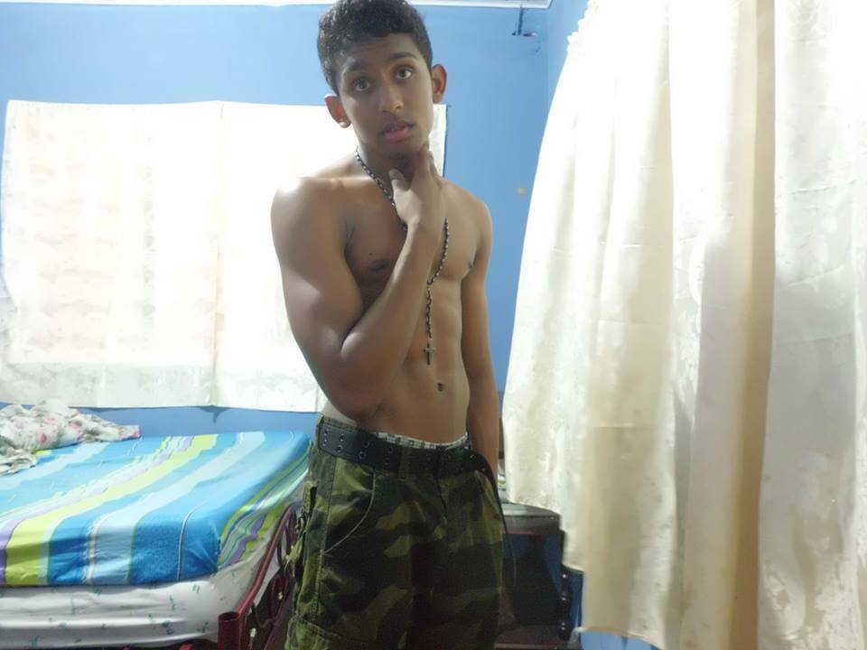 trini-cock-lover:  found him on a blog I follow. cute guy with a cute cock