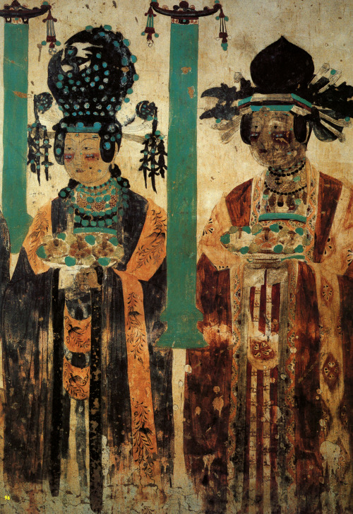 “Khotanese donor ladies” mural from Dunhuang Mogao caves, Five dynasties period, mid 10th c. China