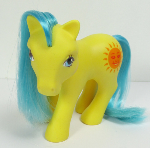 It’s My Little Monday!With&hellip;G1 Pony Goodweather the Holiday Pony!Goodweather here is another l
