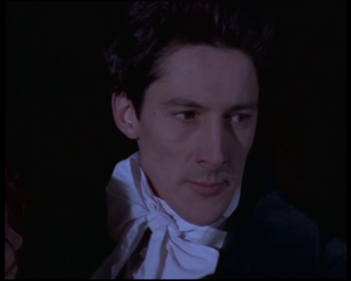 methos-daily:Methos screencaps * The Modern Prometheus Ahhh, the costuming in this episode is exqu