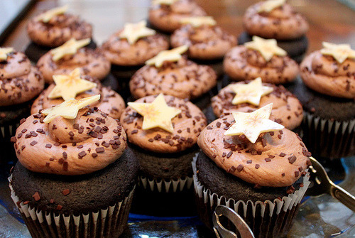 foodluxury:  Love Food? This blog is for you. 