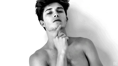 Cleo Gif Hunts Francisco Lachowski Gifs