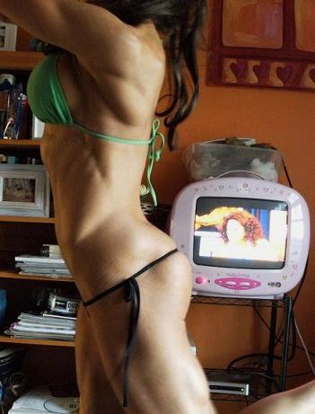 erotic-fit-women:   Laura Harris aka ChickenTuna Best Of part II 