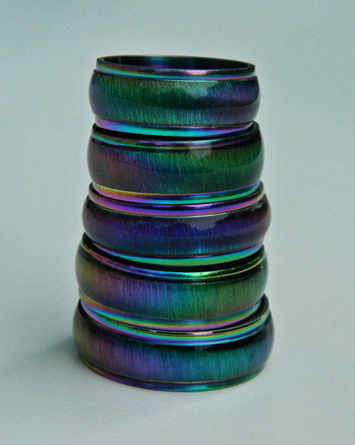 whismical:Iridescent rings // do not remove caption