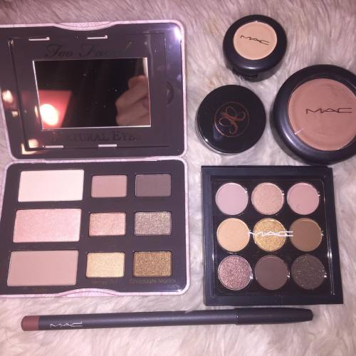 pinkliqour:
