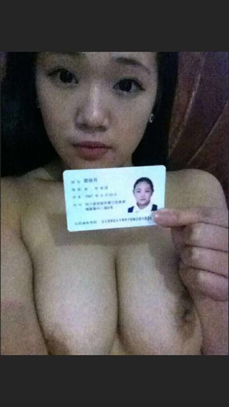 kingxzzw:   大学生裸贷图片+视频，如需要的赶快下，5天后删贴
