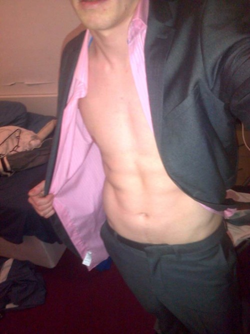 straightpoflads:  The sexiest POF LaD yet (in my opinion) Matty, 21 For more POF LaDs click here 