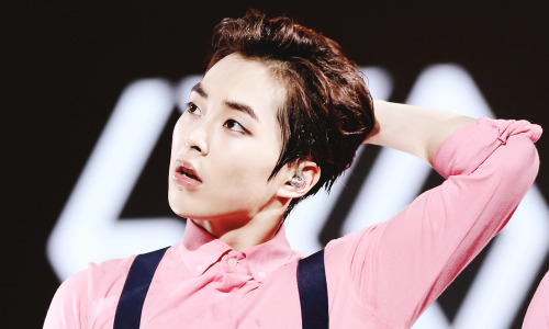 dyorulous: You’re my universe