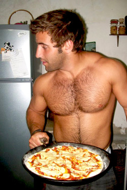 jacktwister:  HE Looks Good Enough To Eat!