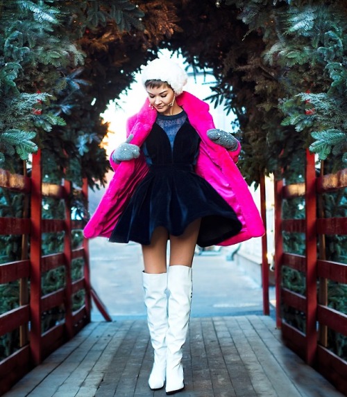 Lidia Frolova in Jessica Buurman off-White For Walking Over The Knee Boots