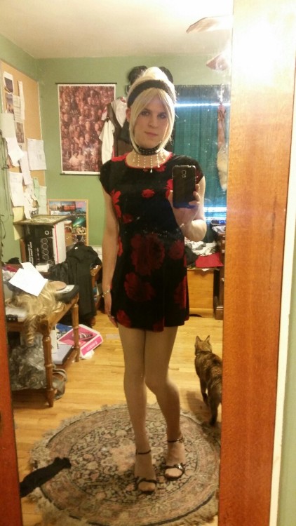 fun91221:Selfie. Lovely lady