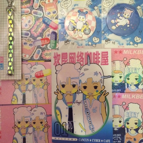 milkbbi:  yearofthebunny:  ☁️✨  love it &lt;3 tysm