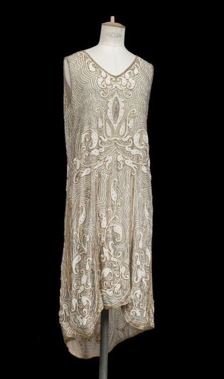 fawnvelveteen: 1920s dresses