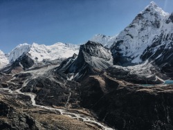 jaredbautista:  Himalayan Peaks, Nepal. |