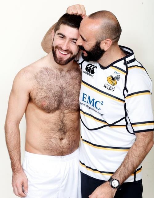 beardedprinces:  hairygingerman:  Love everyday  ♛