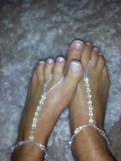 hotwife-feet-toes-soles:  Ohhh My!!! Daddy