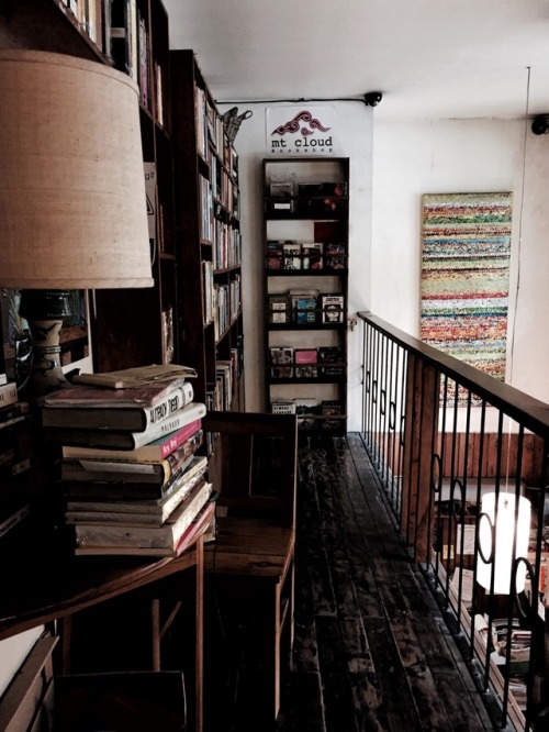 aeaweyah:Mt. Cloud Bookshop in Baguio City, Philippines.