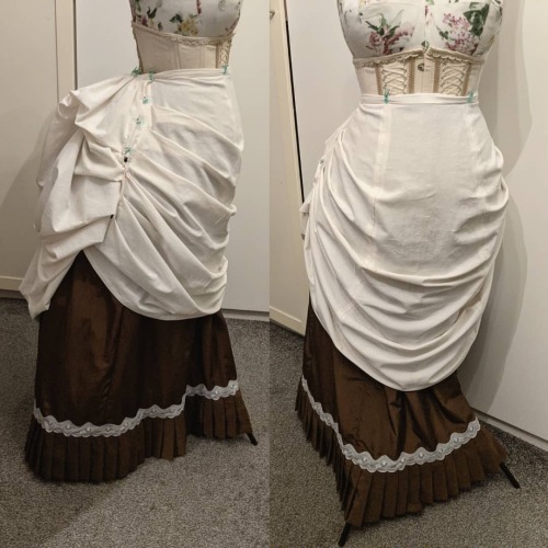WiP of my bustle dress gown. Made a mock-up of the bustle/apron and I think it&rsquo;s too long.