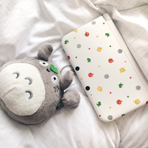 peachles-s:  bed time is 🆕🍃 time ☁️☁️ 