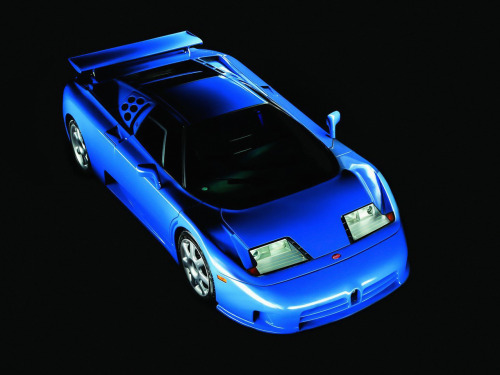 vaerktoj:mesmomeugenero:Bugatti EB110still have a poster of this car somewhere