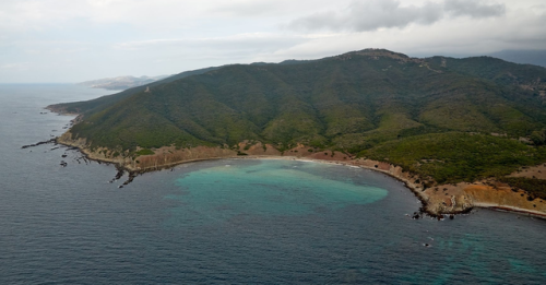 Pasada la temporada, os traemos las vistas aéreas de nuestros habituales sitios nudistas en el Campo